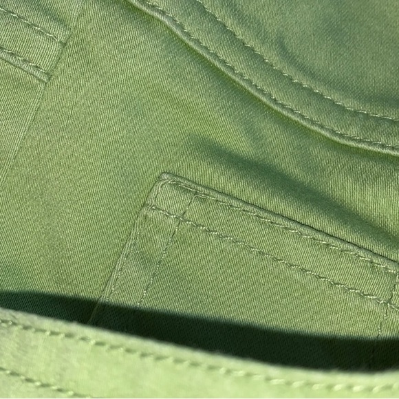 Excellent Preowned Condition Eric Casuals Shorts Size 8. Very Cute. - Picture 4 of 5